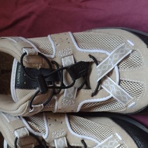 Lands End hiking/activity shoesb SZ 7.5